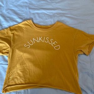 Sun kissed crop tshirt size xs